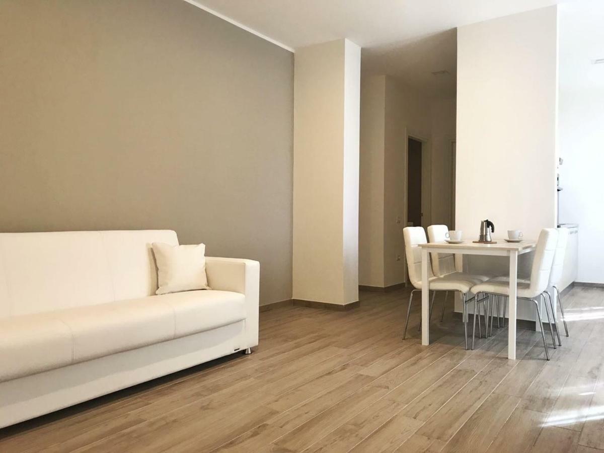 Minisuite Zefiro-Intero Appartamento Ad Uso Esclusivo By Appartamenti Petrucci Foligno Exteriör bild