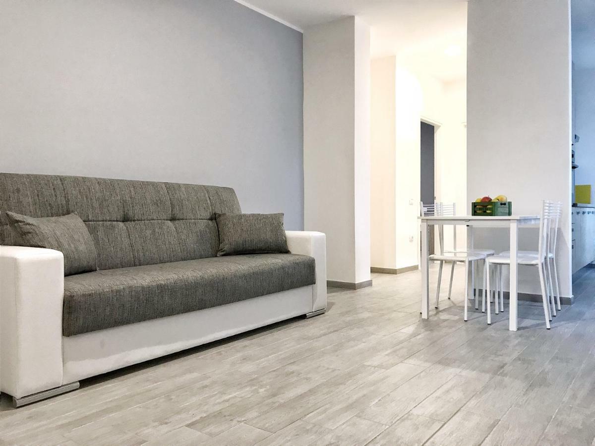 Minisuite Zefiro-Intero Appartamento Ad Uso Esclusivo By Appartamenti Petrucci Foligno Exteriör bild